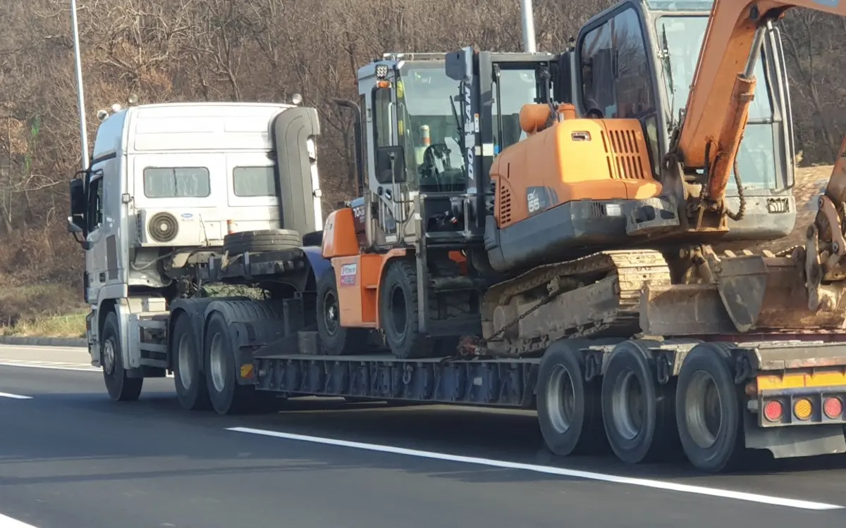 Equipment transport in Korea