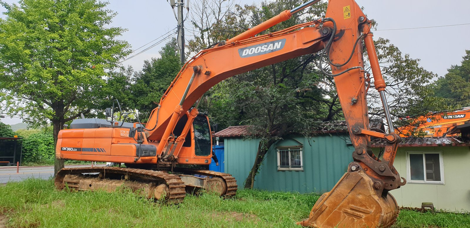 DOOSAN DX300LCA